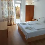 Guest house милев 3*