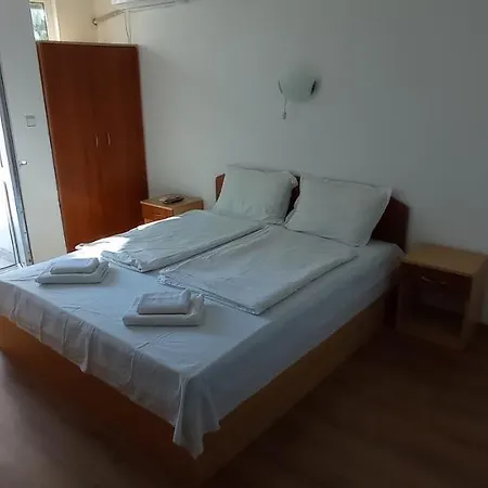 милев Къща за гости Китен