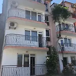 Casa de hóspedes милев