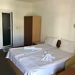 Casa de hóspedes милев Kiten (Burgas)