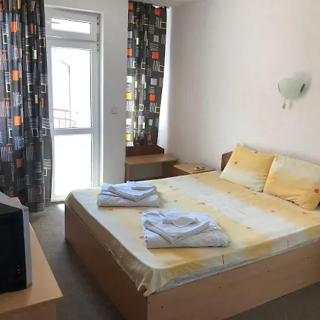 Къща за гости милев 3*
