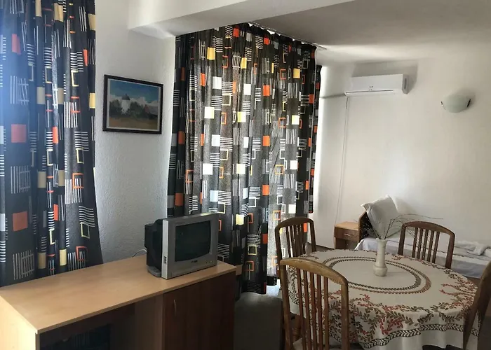 게스트하우스 милев